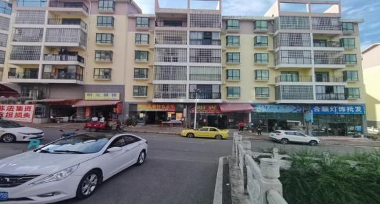 【已結(jié)束】2023年黃平縣易地扶貧搬遷舊州冷水河、槐花及平溪安置點(diǎn)剩余房源和商鋪門(mén)面第二期產(chǎn)權(quán)拍賣公告